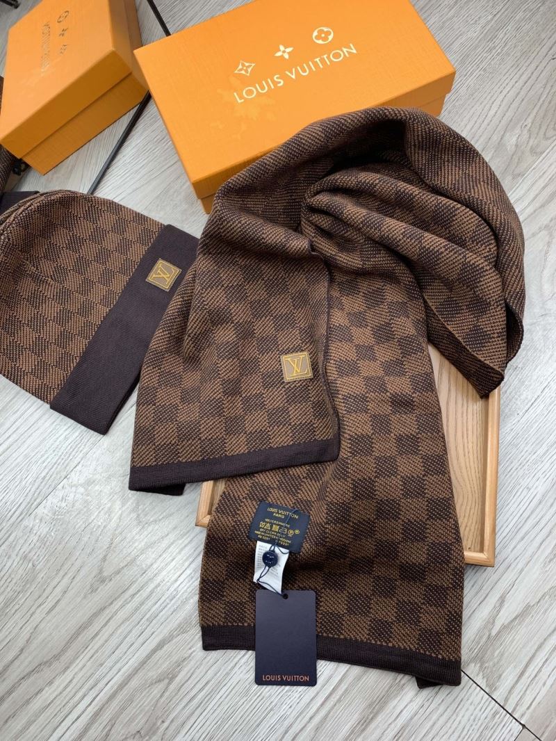 Louis Vuitton Caps Scarfs